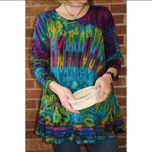 Load image into Gallery viewer, Layered Tie Day Tunic Shirt
