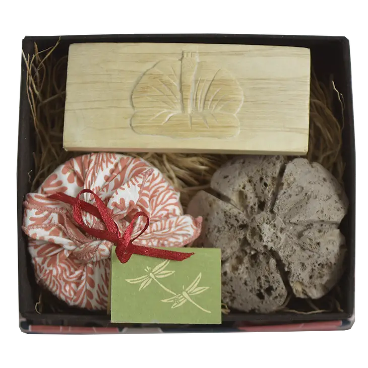 Flower Pumice, Brush and Soap Set