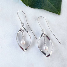 Load image into Gallery viewer, Dangling Pearl Earrings Sterling
