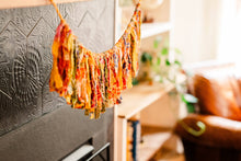 Load image into Gallery viewer, Kantha Tassel Garland
