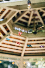 Load image into Gallery viewer, Multicolor Star Garland
