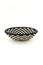 Load image into Gallery viewer, Rwandan Sisal Checkered Basket
