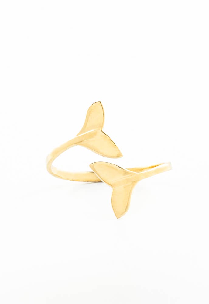 Whale Tale Wrap Ring in Gold