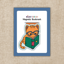 Load image into Gallery viewer, Cat Reading Magnetic Bookmark
