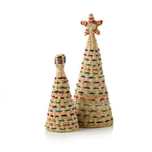 Load image into Gallery viewer, Sari Hogla Basket Christmas Trees
