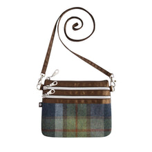 Load image into Gallery viewer, Cranberry Tweed 3 Zip Bag
