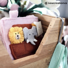 Load image into Gallery viewer, Noah`s Ark Felt Puppet Bag
