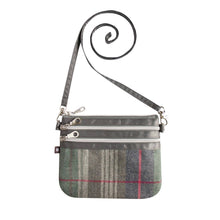 Load image into Gallery viewer, Humbie Tweed 3 Zip Bag
