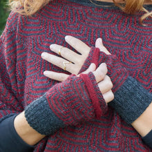 Load image into Gallery viewer, Bombshell Ring Chevron
