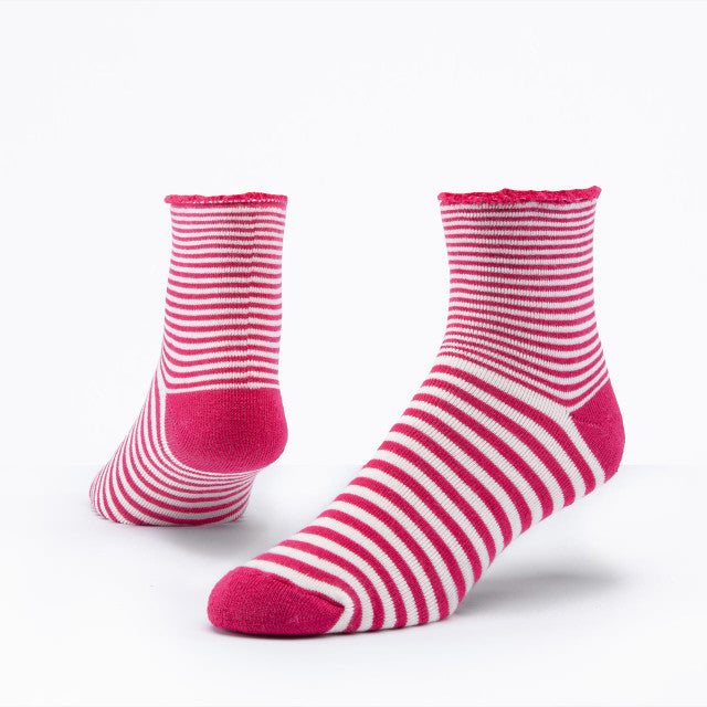 Red Stripe Snuggle Socks