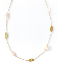 Load image into Gallery viewer, Dhavala Pearl Coin Necklace
