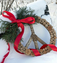 Load image into Gallery viewer, Layered Peace Wreath
