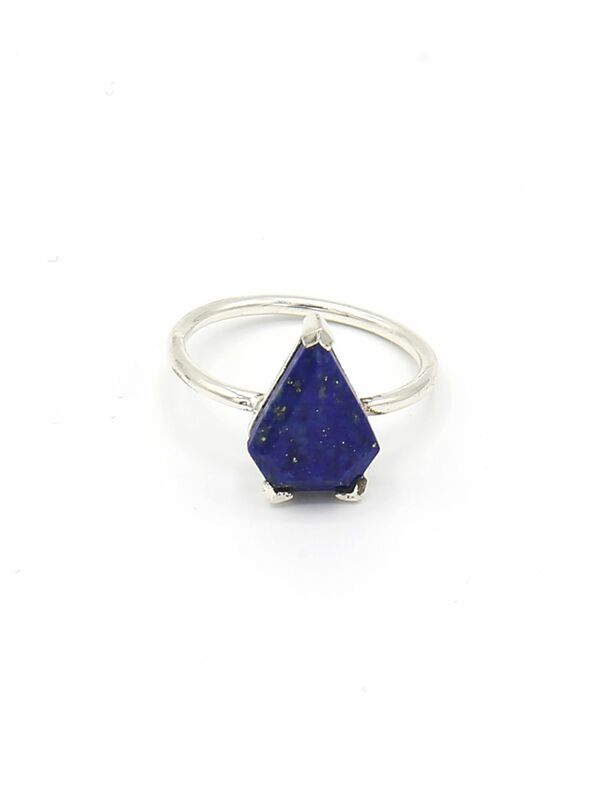 Sterling & Lapiz Pyramid Ring